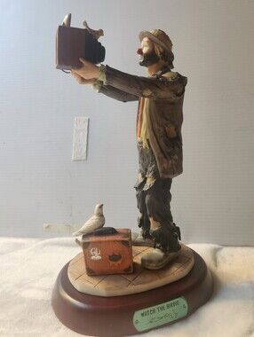 Emmett Kelly Jr, " Watch The Birdie" Rustic Brown, Photography , Clown Figurine